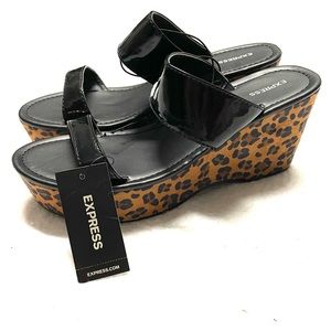 EpressSlip on Sandalls 8 Black & Brown Leopard Animal Print  Platform Wedge